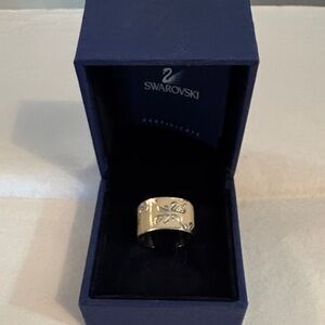 Swarovski White & Silver Swan Costume Ring